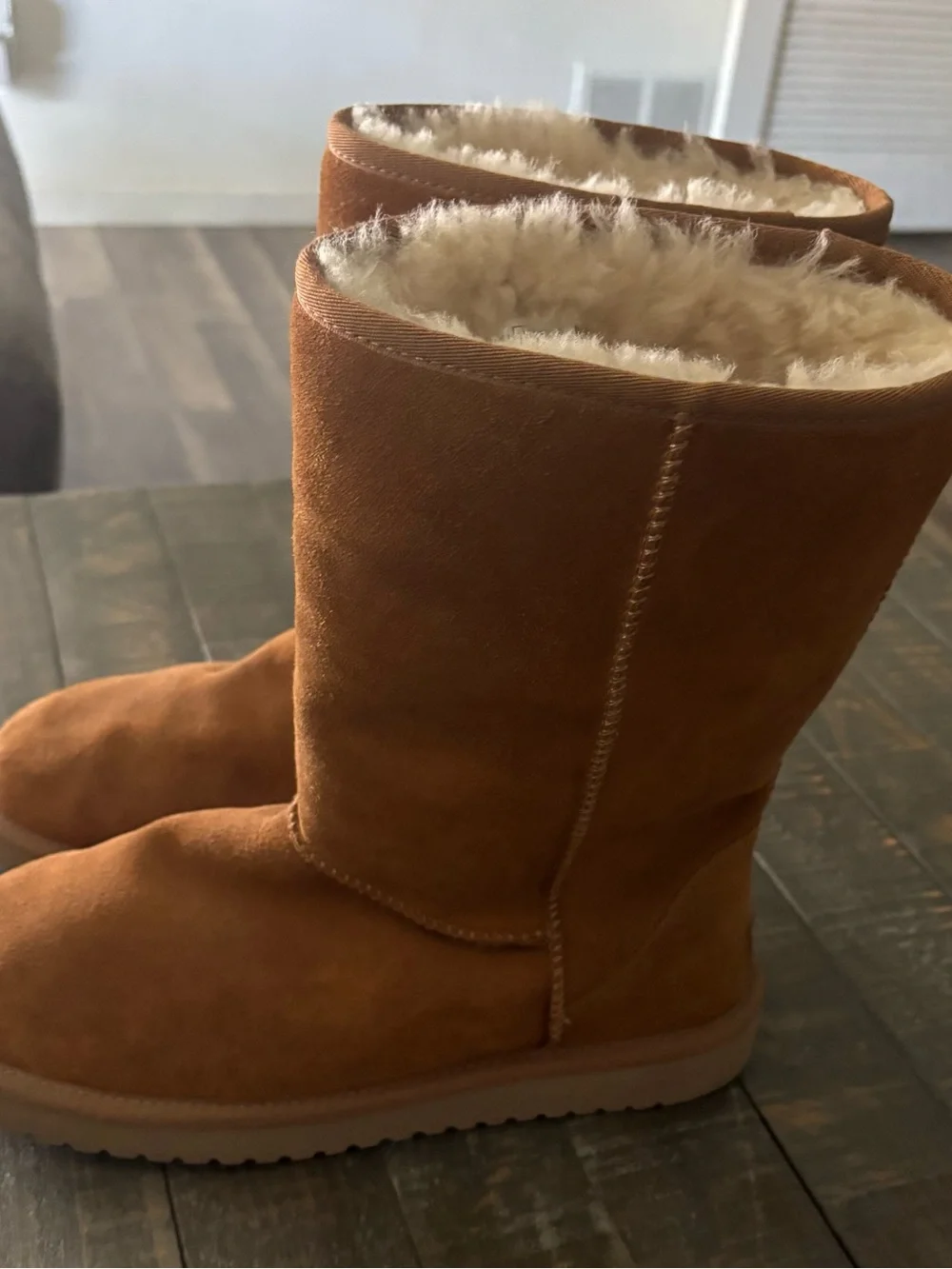 Koolaburra Chestnut Suede Boot with Plush Cream Shearling